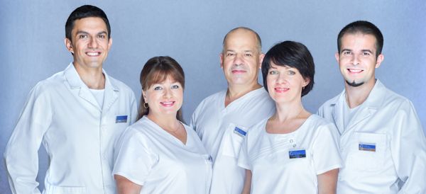 stomatologija-Kieva-Klinika-Esteticheskoj-Stomatologii-foto-3 stomatologija-Kieva-Klinika-Esteticheskoj-Stomatologii-foto-3